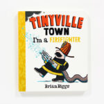 Tinyville Town: I'm a Fire Fighter